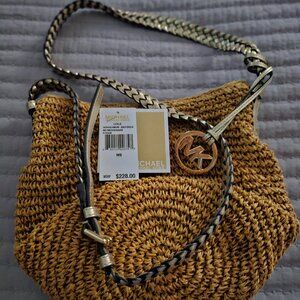 MICHAEL Michael Kors Lola Messenger Straw Bag – Nat/Gold